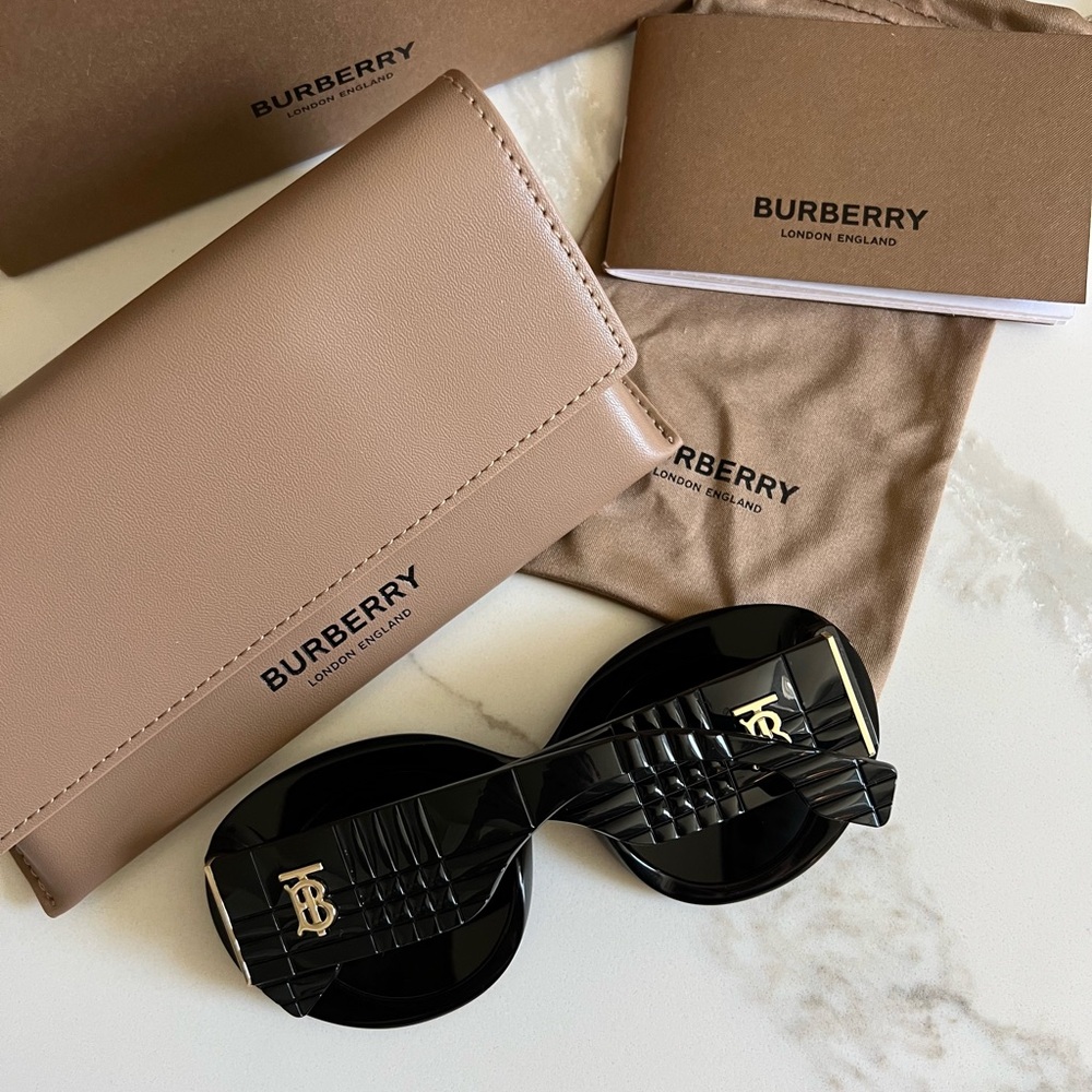 Burberry Margot Black Quilted Sunglasses